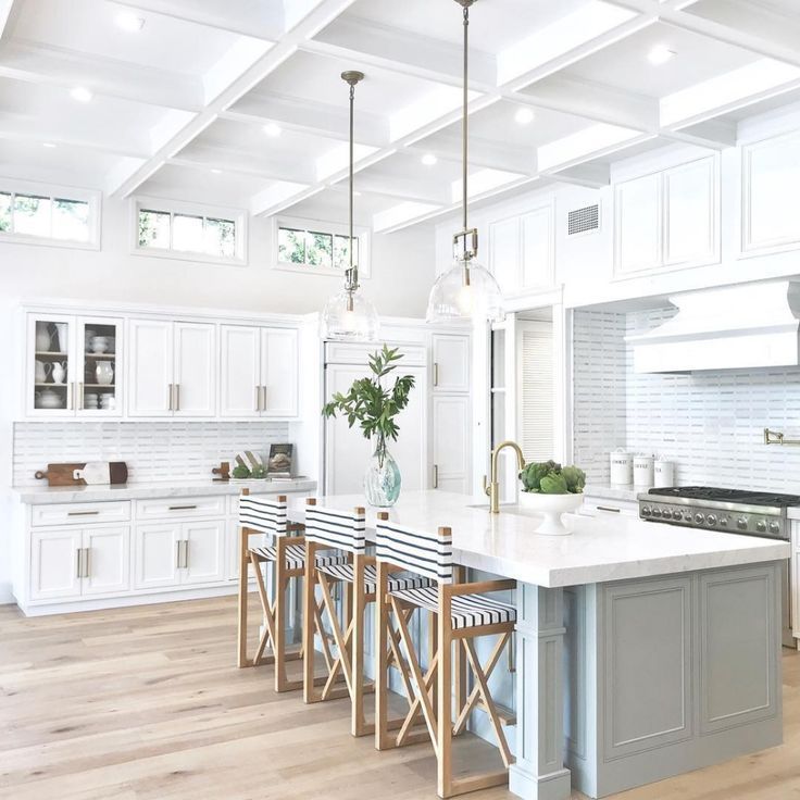 White Kitchen